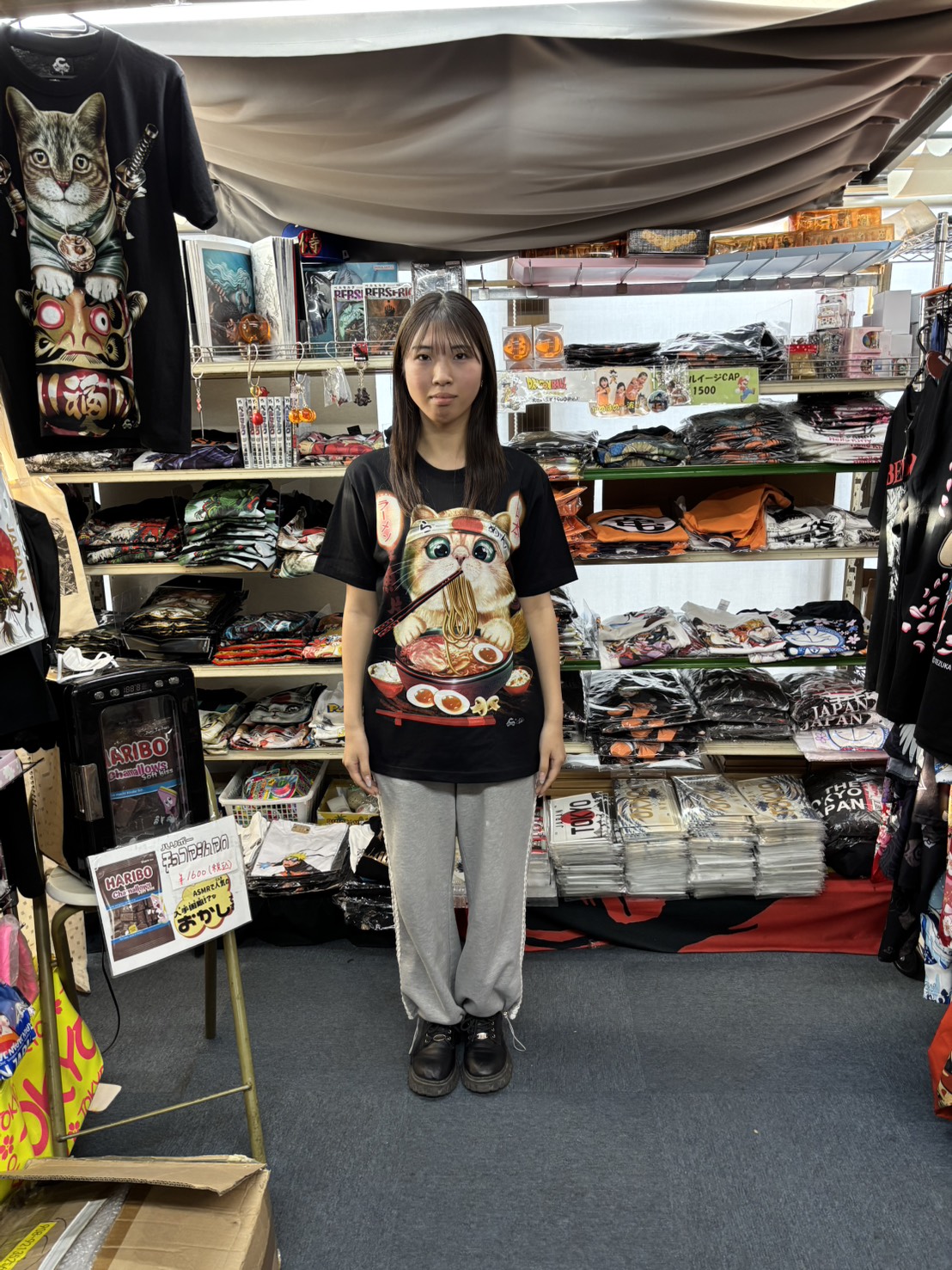 ラーメン猫モデル写真